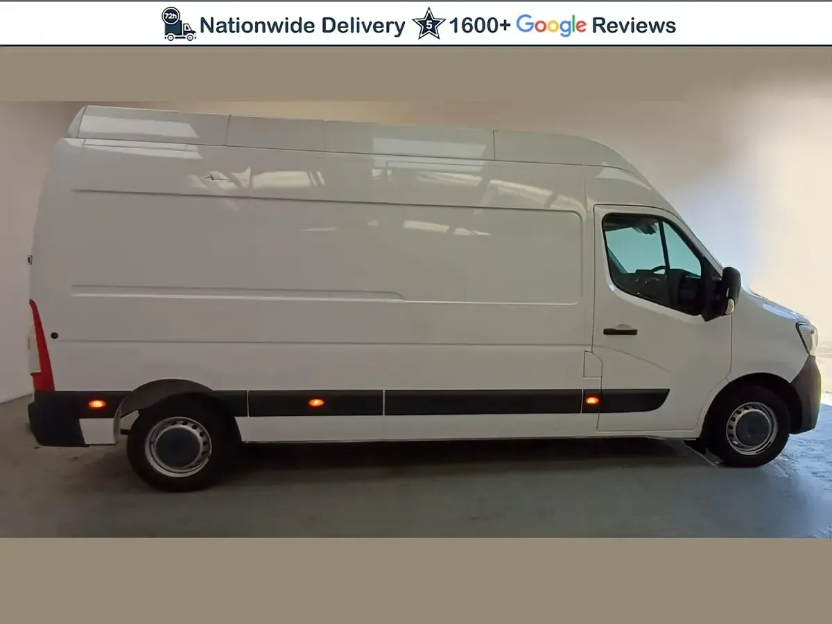 Used Renault Master Business 2023 White MPV