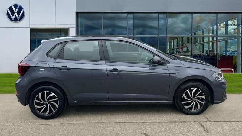 Used VW Polo Life 95 HP (69 kW) 2023 Grey  Hatchback