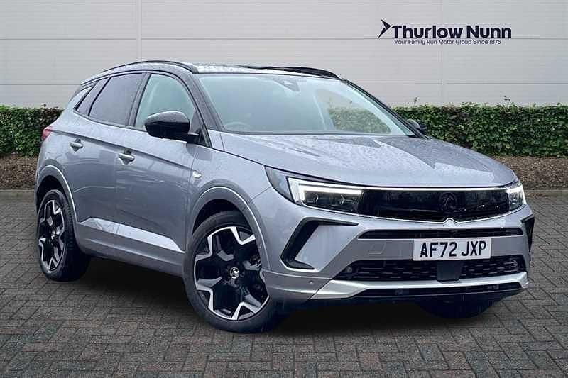 Used Vauxhall Grandland X Ultimate 130 HP (95 kW) 2023 Contrast grey SUV