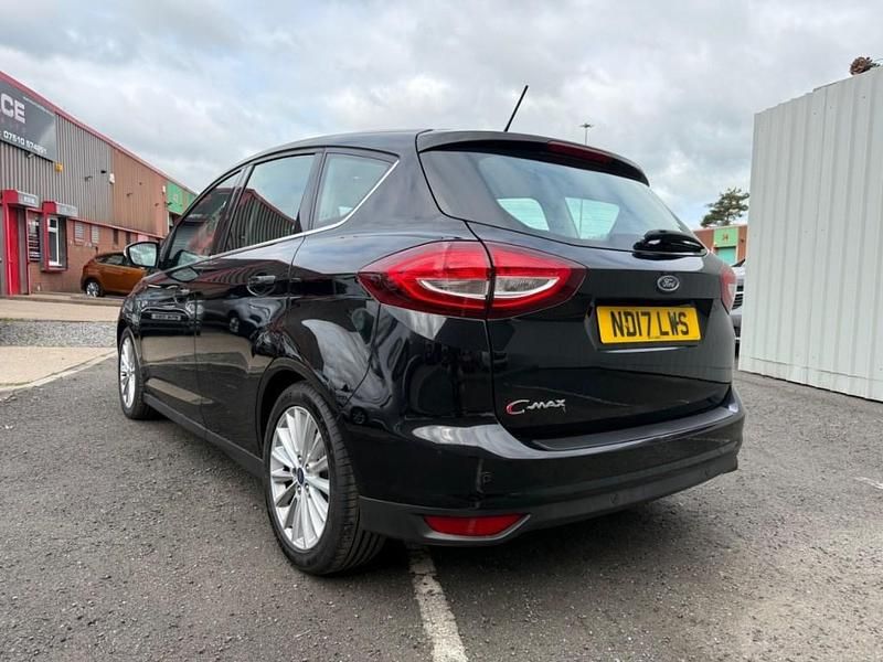 Second-hand Ford C-MAX Titanium 120 CP (88 kW) 2017 Negru Monovolum