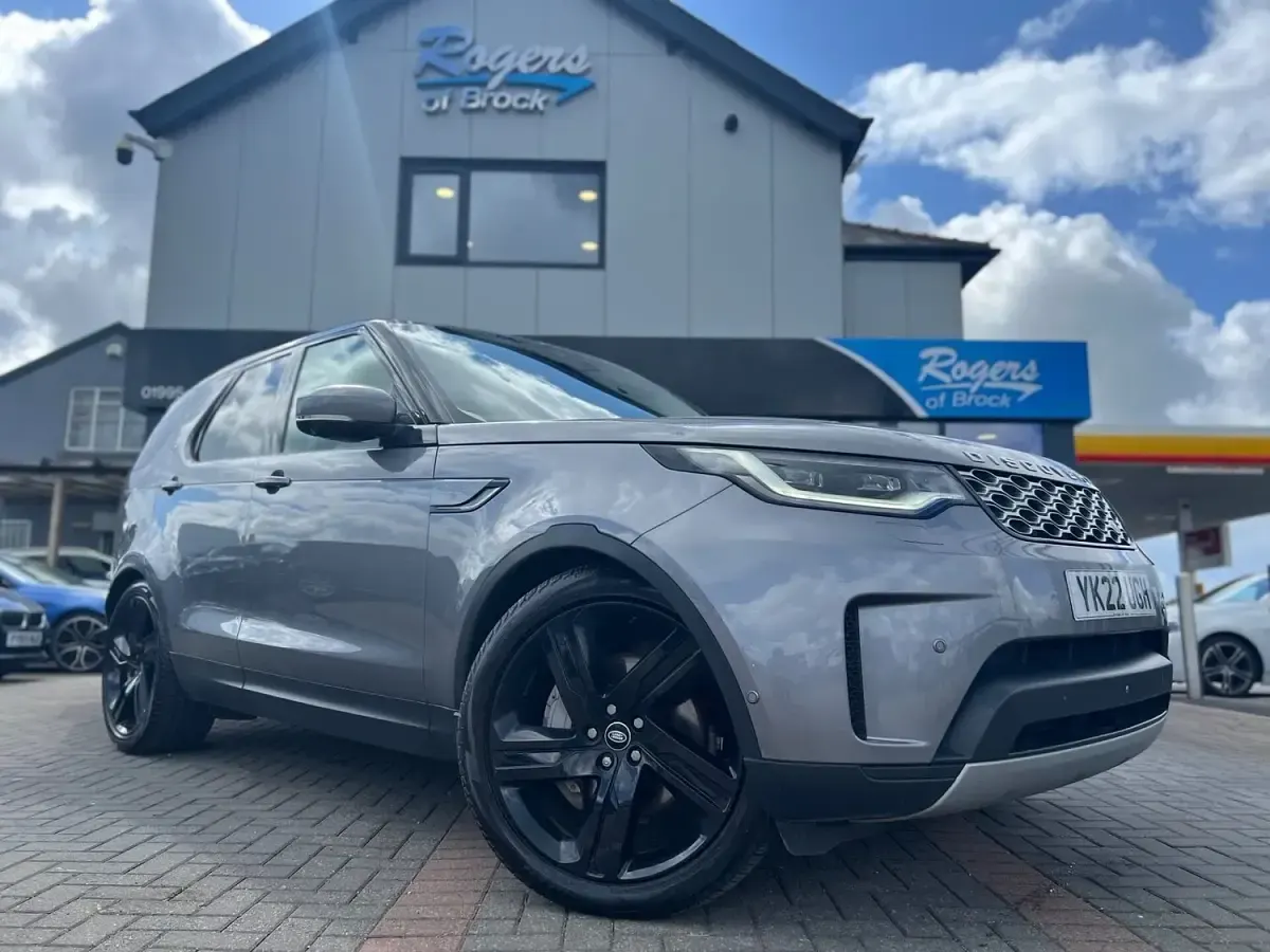 Used Land Rover Discovery HSE 296 HP (217 kW) 2022 Grey SUV