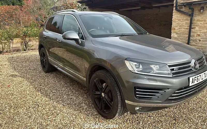 Używany VW Touareg R-line Plus 262 KM (192 kW) 2017 SUV