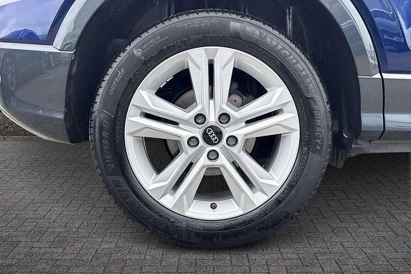 Used Audi Q2 Sport 147 HP (108 kW) 2023 Blue SUV