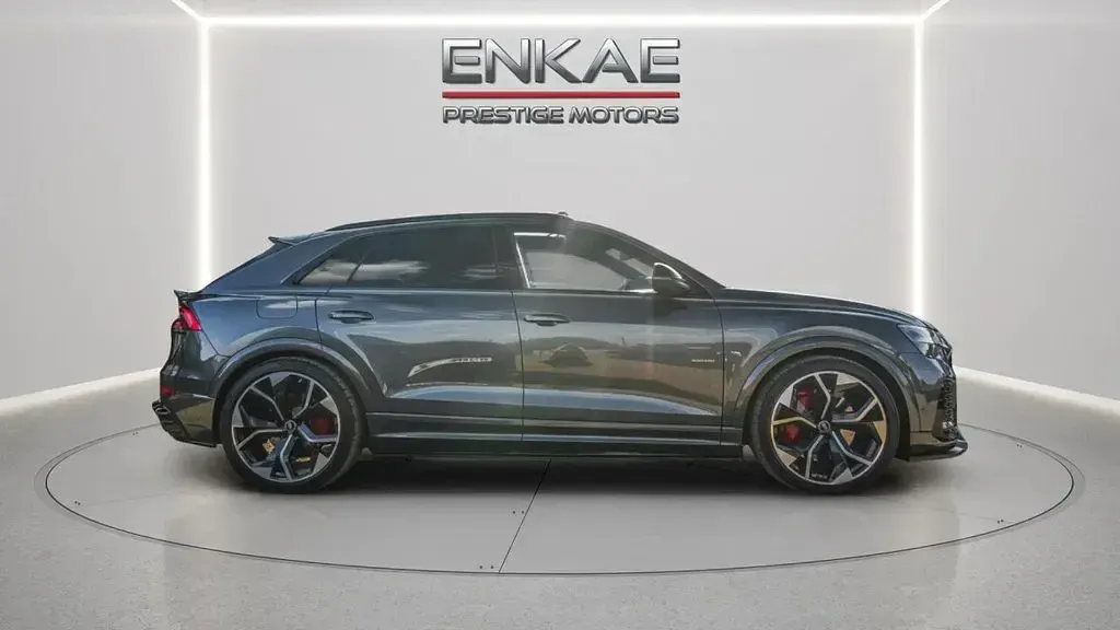Used Audi Q8 Business 600 HP (441 kW) 2021 Grey SUV