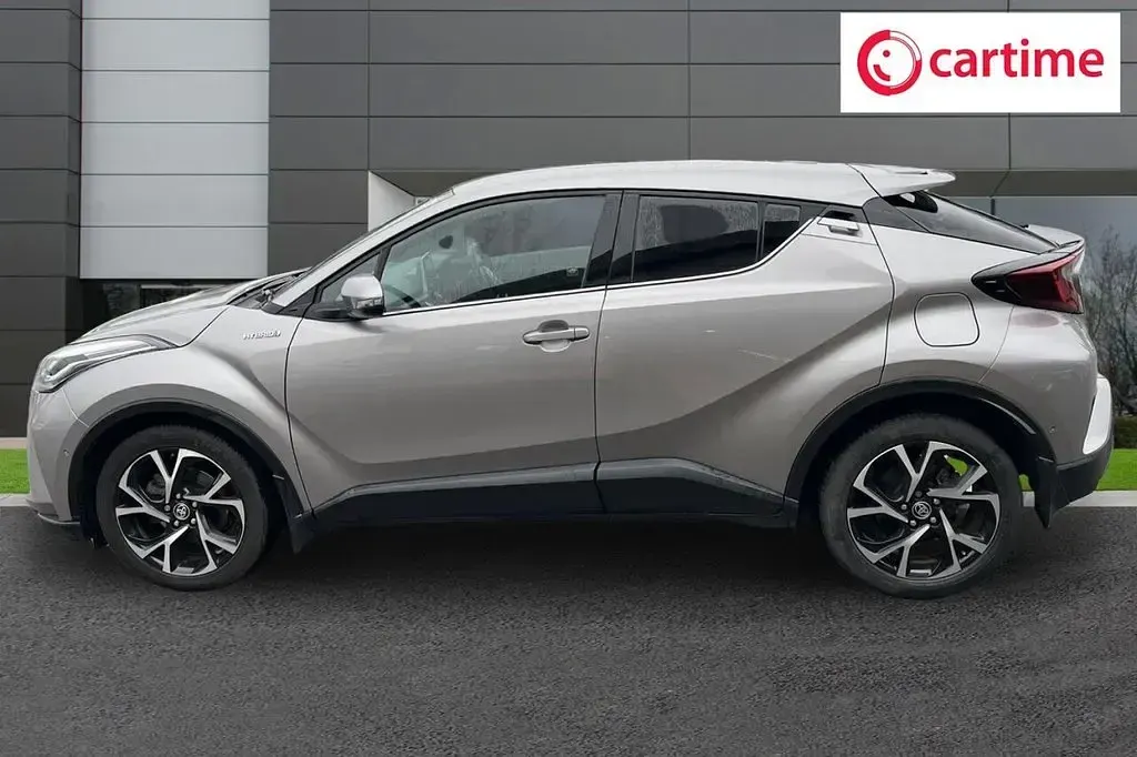 Używany Toyota C-HR Design 184 KM (135 kW) 2021 Srebrny SUV