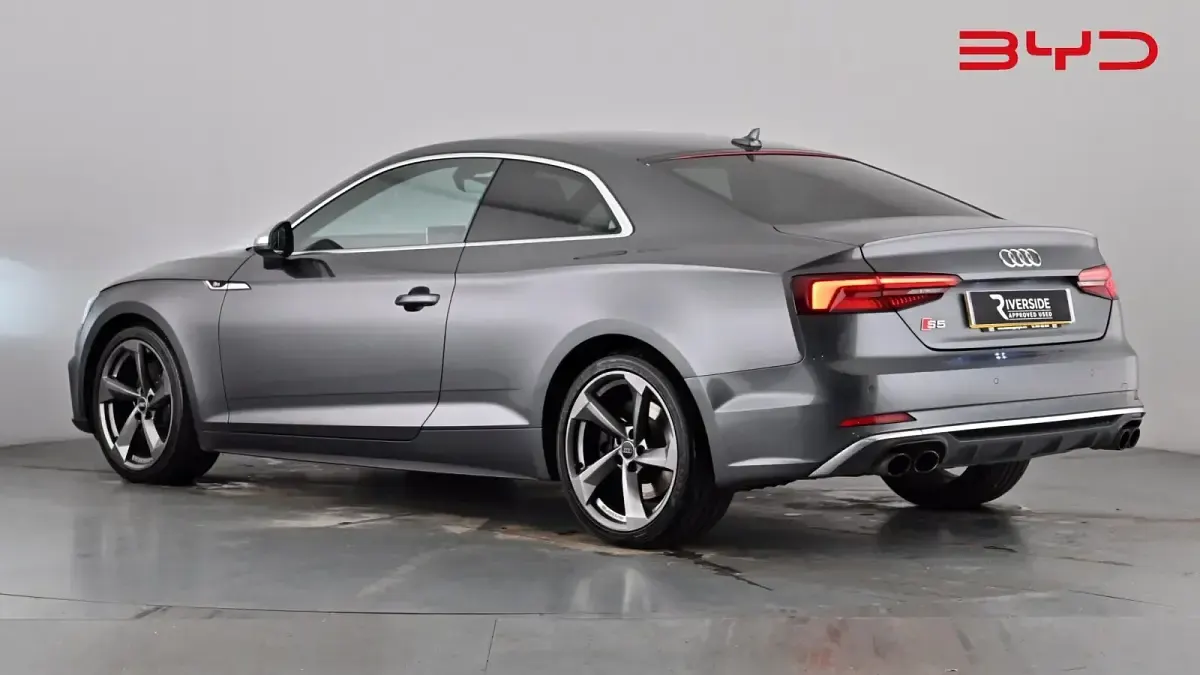 Used Audi A5 Design 354 HP (260 kW) 2017 Grey Coupe