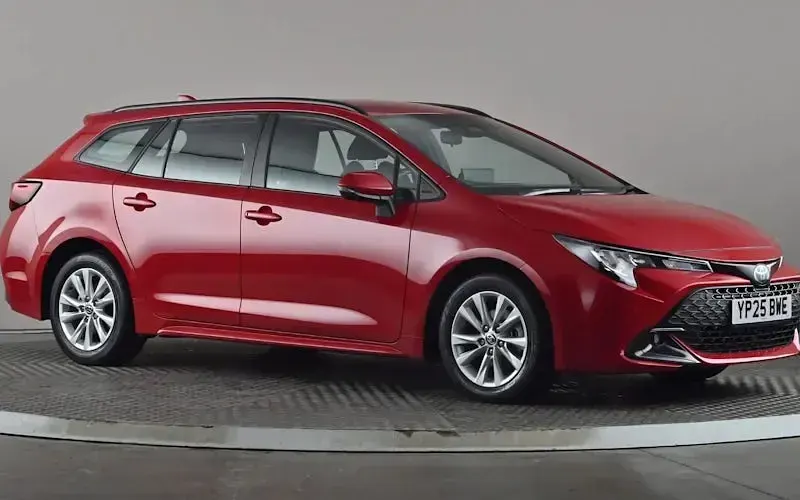 Used Toyota Corolla 140 HP (102 kW) 2025 Estate
