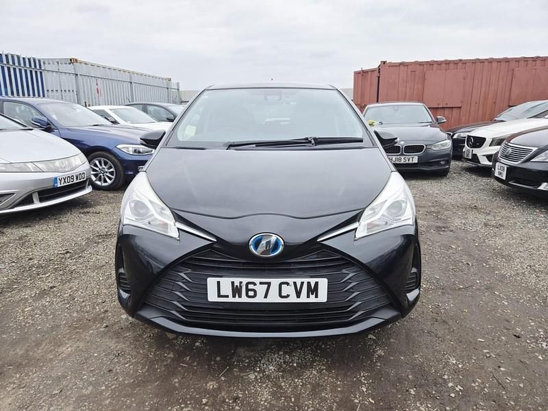 Used Toyota Yaris Hybrid 2017 Black Hatchback