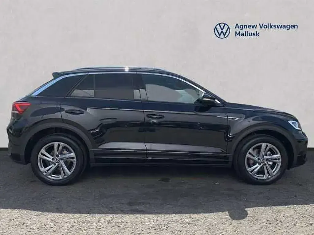 New VW T-Roc R-line 150 HP (110 kW) 2025 Black SUV