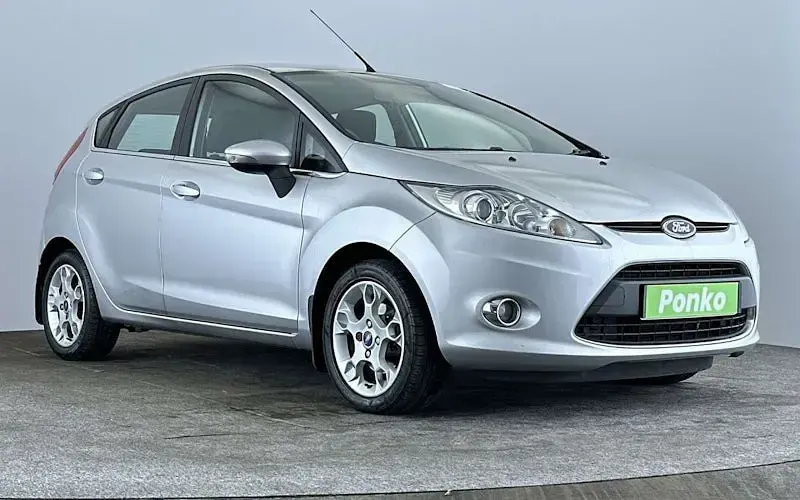 Used Ford Fiesta Zetec 82 HP (60 kW) 2012 Hatchback