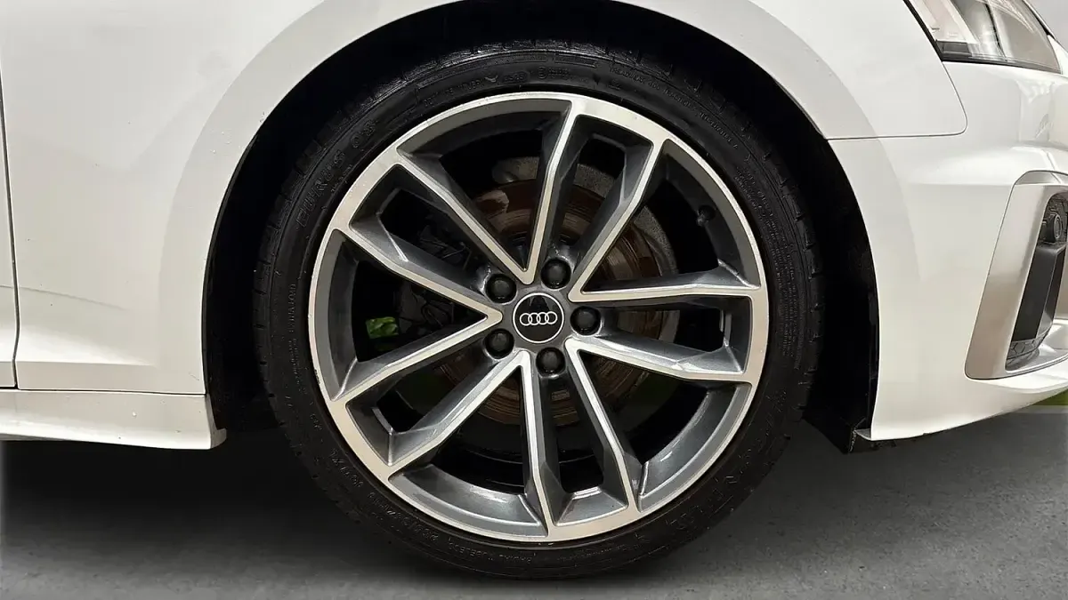 Used Audi A5 S-Line 163 HP (119 kW) 2023 White Coupe