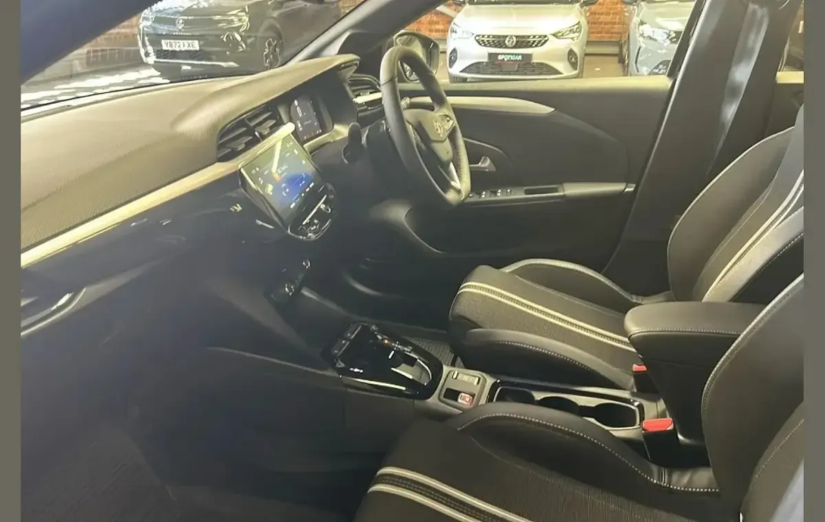 Used Vauxhall Corsa S 99 HP (72 kW) 2025 Black Hatchback