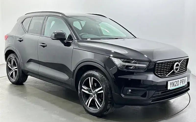 Usado Volvo XC40 R-Design 163 HP (119 kW) 2020 SUV