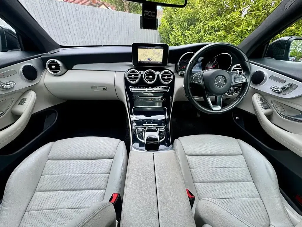 Used Mercedes C200 Premium 184 HP (135 kW) 2017 Black Coupe