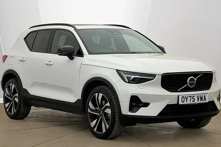 Used Volvo XC40 Ultra 161 HP (118 kW) 2025 White SUV