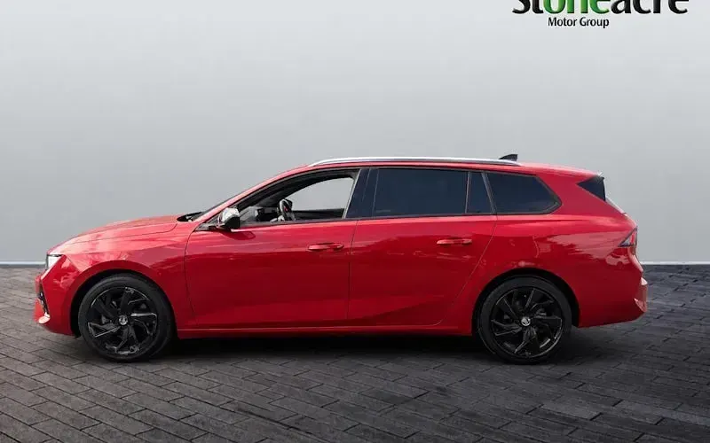 Used Vauxhall Astra 131 HP (96 kW) 2026 Estate