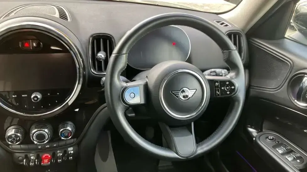 Usado Mini Cooper S Countryman Classic 178 HP (130 kW) 2022 Cinzento SUV
