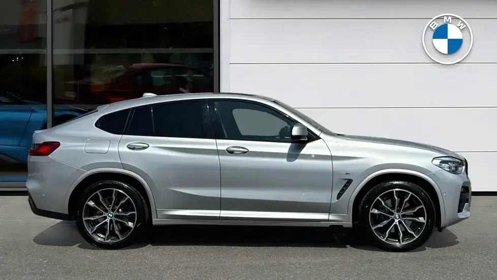 Used BMW X4 M Sport 187 HP (137 kW) 2020 Silver SUV