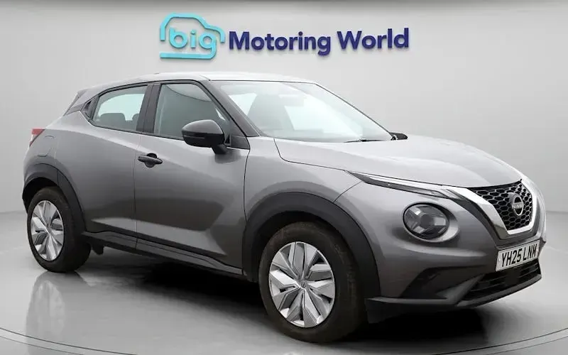 Usado Nissan Juke Acenta Premium 114 HP (83 kW) 2025 SUV