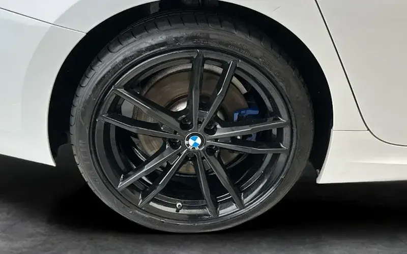 Used BMW 320 M Sport 184 HP (135 kW) 2021 White Sedan