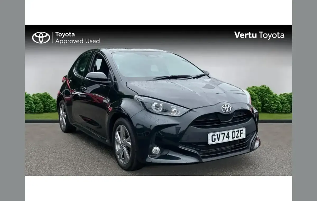 Used Toyota Yaris 116 HP (85 kW) 2025 Hatchback