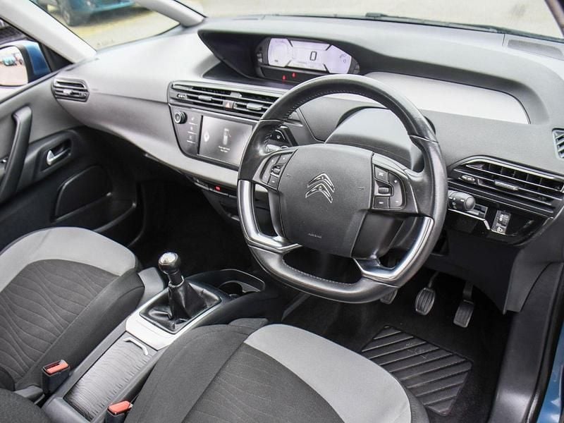 Used Citroën Grand C4 Picasso VTR Sport 99 HP (72 kW) 2016 Blue MPV