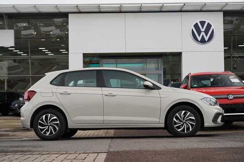 Used VW Polo 95 HP (69 kW) 2024 Hatchback
