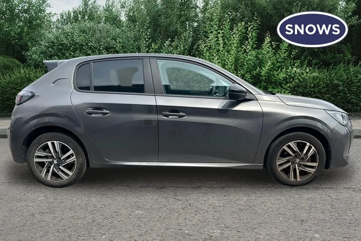 Used Peugeot 208 Active+ 99 HP (72 kW) 2023 Grey Hatchback