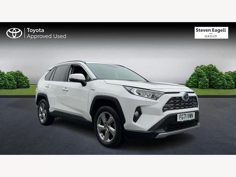 White Used 2022 Toyota RAV4 Hybrid Design SUV | £23,000 (Fair price) - Image 1/3