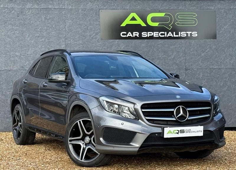 Grey Used 2015 Mercedes GLA220 AMG line SUV | £9,495 (Fair price) - Image 1/4