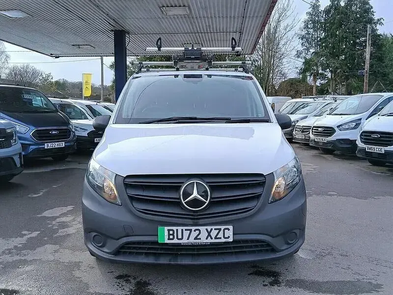 Used Mercedes e-Vito Progressive 85 kW (116 HP) 2022 White Van