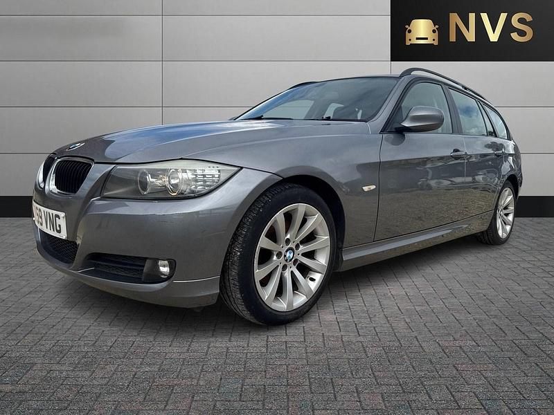 Used BMW 320 170 HP (125 kW) 2009 Grey Estate