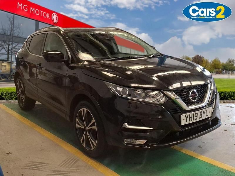 Used Nissan Qashqai N-Connecta 116 HP (85 kW) 2019 Black SUV