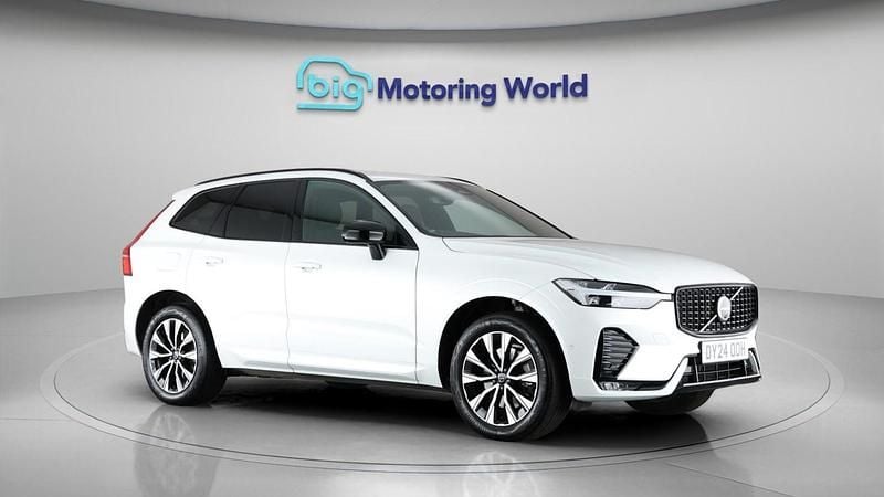 White Used 2024 Volvo XC60 Plus SUV | £33,449 (Super price) - Image 1/4