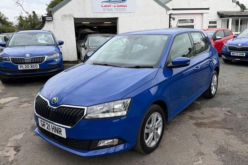 Used Skoda Fabia SE 60 HP (44 kW) 2021 Blue Hatchback