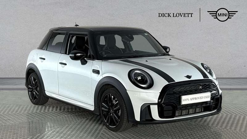 White Used 2023 Mini Cooper Sport Hatchback | £23,350 (A bit pricey) - Image 1/4