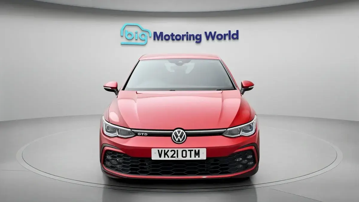 Begagnad VW Golf VIII GTD 197 HK (144 kW) 2021