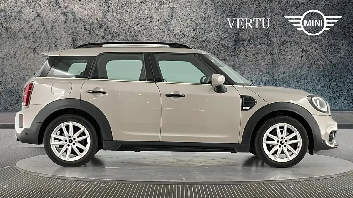 Used Mini Countryman Sport 136 HP (100 kW) 2021 Rooftop grey SUV