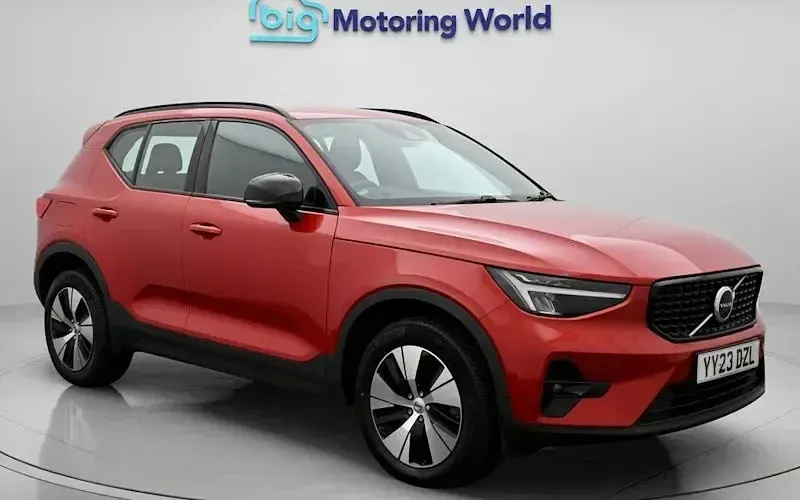 Used Volvo XC40 Plus 211 HP (155 kW) 2023 SUV