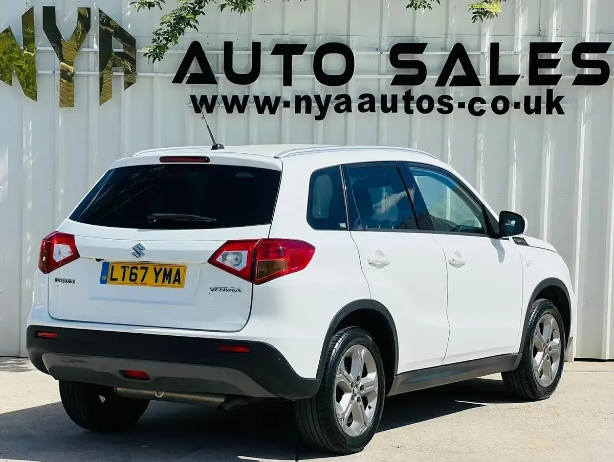 Used Suzuki Vitara SZ-T 120 HP (88 kW) 2017 White SUV