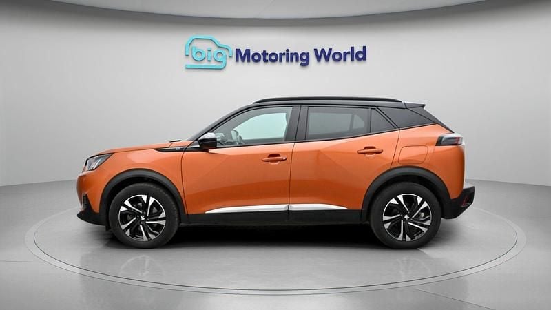 Used Peugeot e-2008 GT 98 kW (134 HP) 2023 Orange SUV