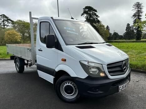 White Used 2016 Mercedes Sprinter Van | £6,993 (Fair price) - Image 1/2