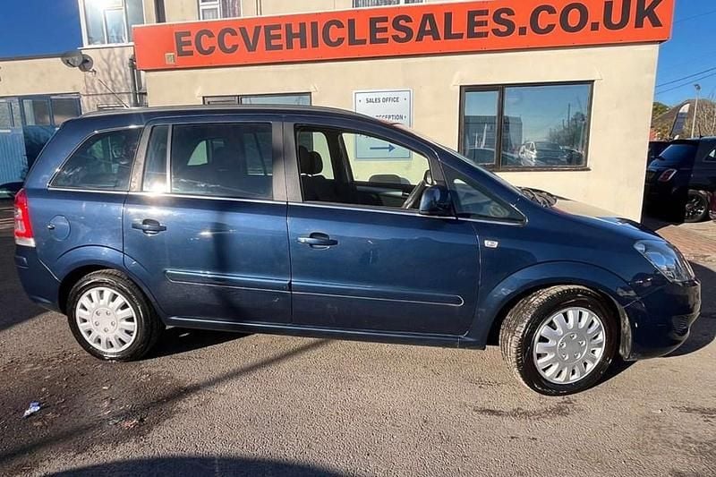 Used 2011 Vauxhall Zafira | £3,495 (Fair price) - Image 1/1