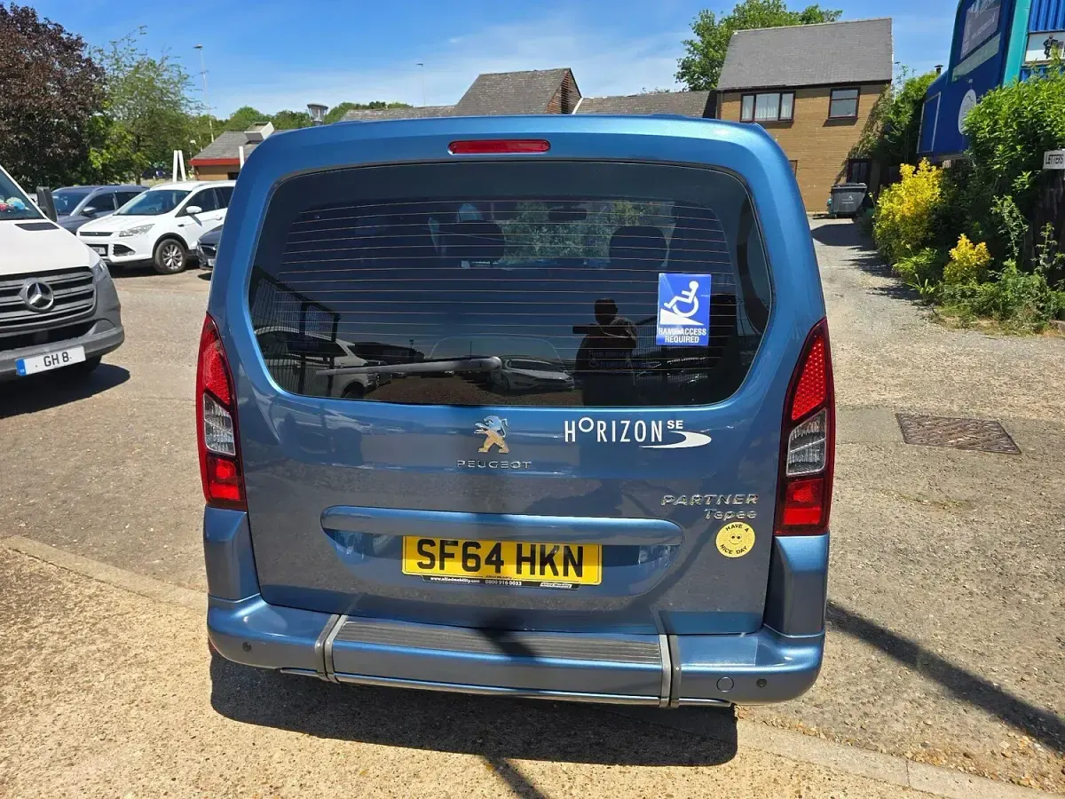 Used Peugeot Partner Tepee S 2015 Blue MPV