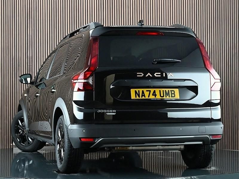 Used Dacia Jogger Extreme 2024 Black MPV