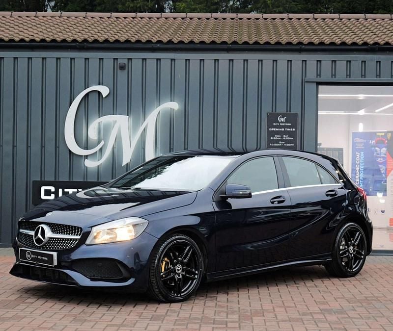 Used Mercedes A180 AMG line 2017 Blue Hatchback