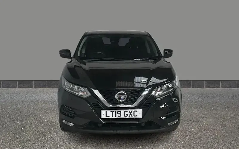 Used Nissan Qashqai Acenta Premium 116 HP (85 kW) 2019 Black SUV