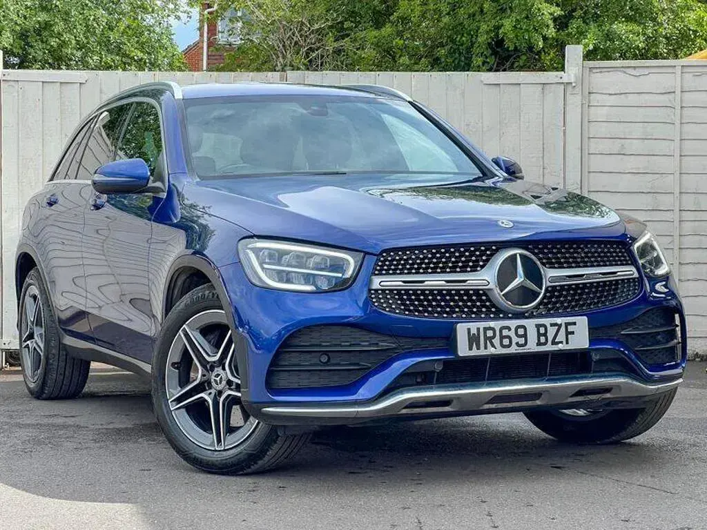 Used Mercedes GLC300 AMG line 268 HP (197 kW) 2019 Blue SUV