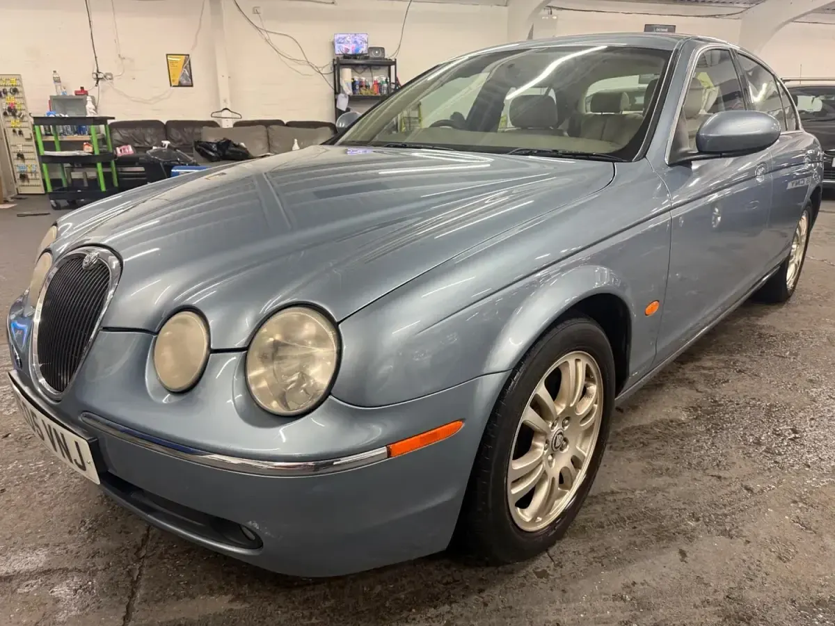Used Jaguar S-Type S 206 HP (151 kW) 2005 Blue Sedan
