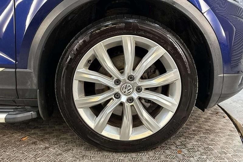 Begagnad VW T-Roc SEL 150 HK (110 kW) 2018 Blå SUV